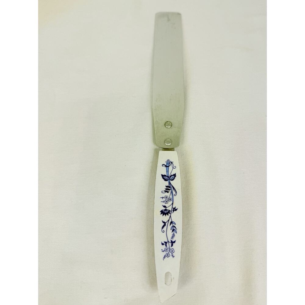 Vtg Blue Onion Floral Pattern Frosting Spreader Spatula